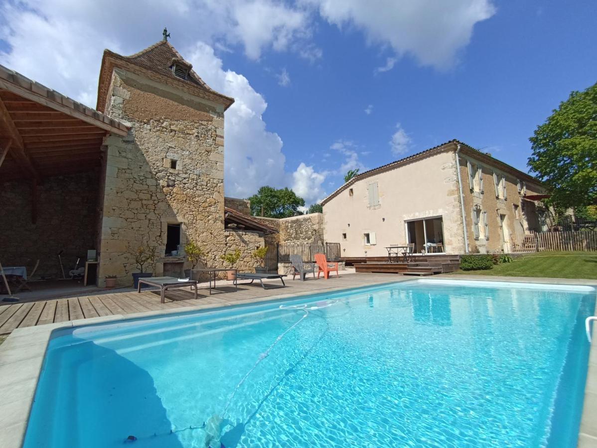 Bed and Breakfast Pigeonnier De Sabaillan Castelnau-d'Arbieu Экстерьер фото
